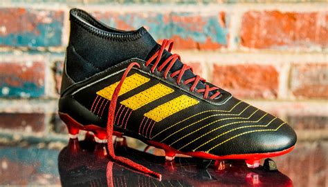 custom your own soccer boots.